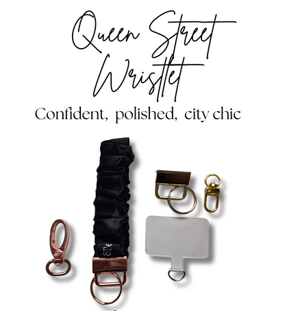 Queen Street Wristlet | 8TEEN Wristlet