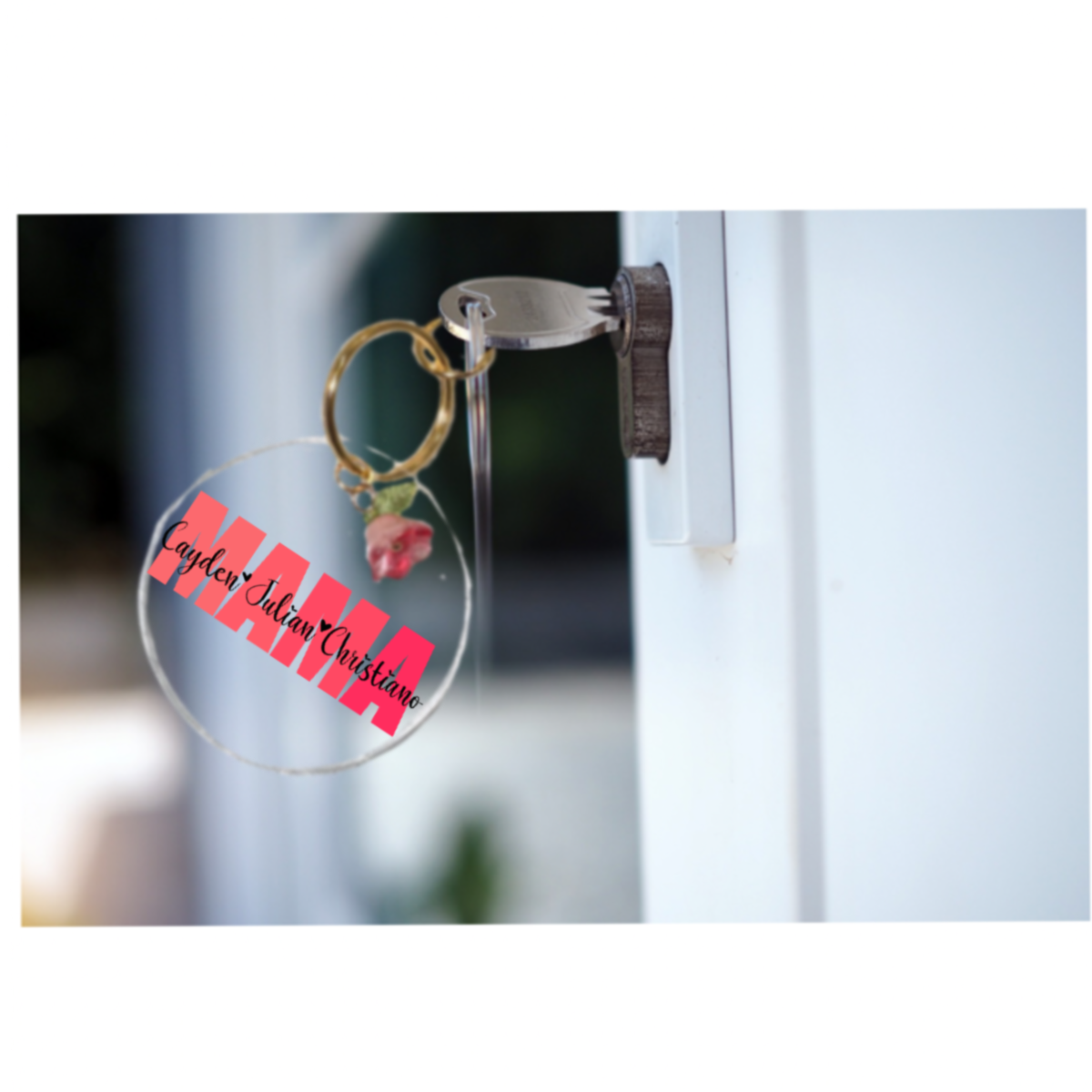 Acrylic Keychain | Personalized Custom Name Keychain for Mom | Cute Aesthetic Keyring Gift | Cute Bag Charm